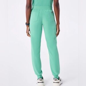FIGS Zamora Jogger Scrub Pants EUC